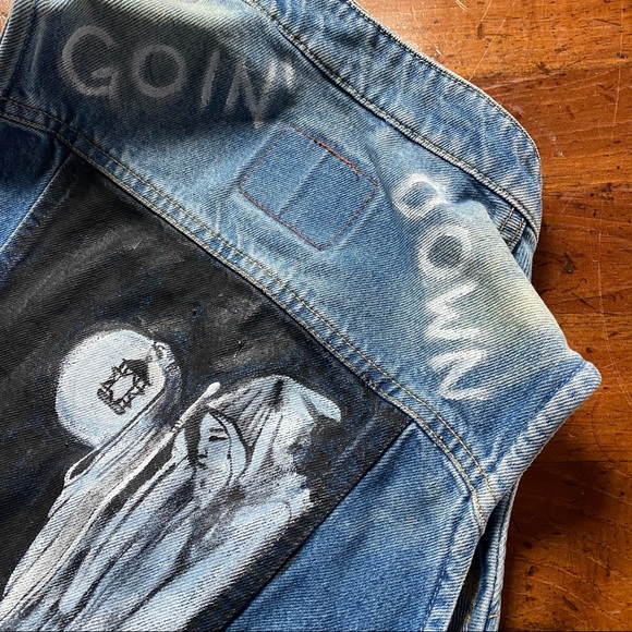 Vintage Levi’s - Led Zeppelin IV The Hermit Tarot Hand Painted Denim Vest - Picture 9 of 10